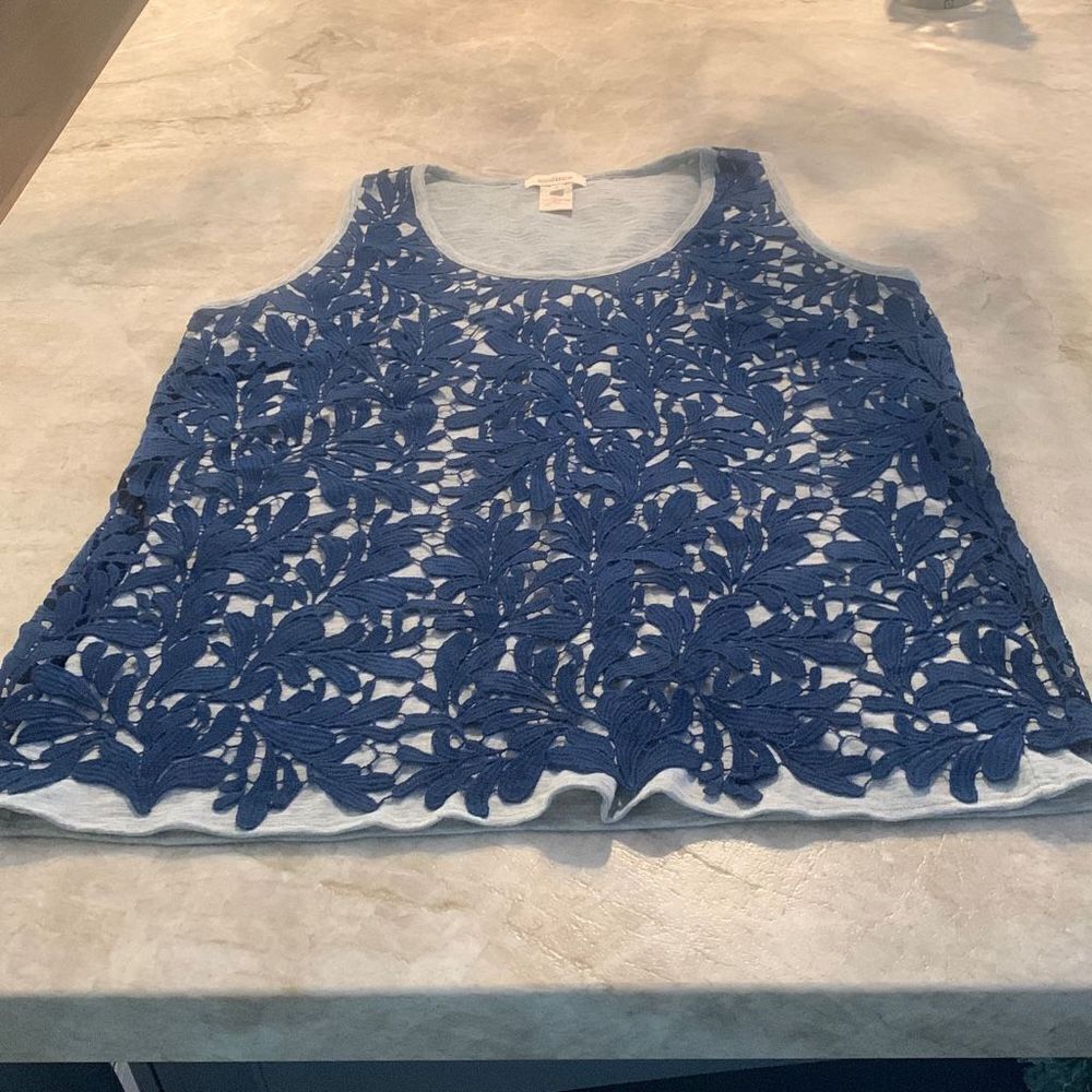 SUNDANCE Lace  Overlay Tank - Picture 2 of 7
